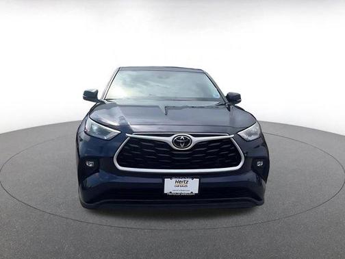 Blueprint 2025 Toyota Highlander LE