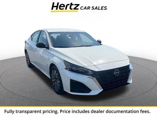 Glacier White 2025 Nissan Altima SV FWD