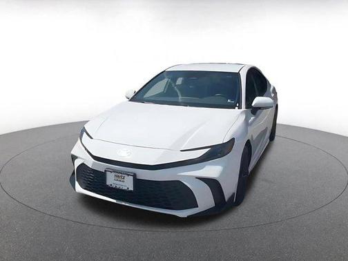 Ice Cap 2025 Toyota Camry LE