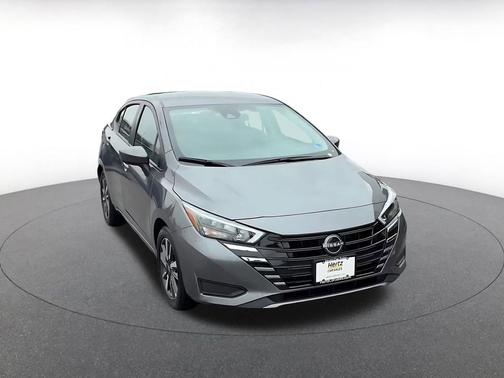 Gun Metallic 2025 Nissan Versa 1.6 SV