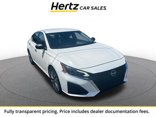 Glacier White 2025 Nissan Altima SV FWD