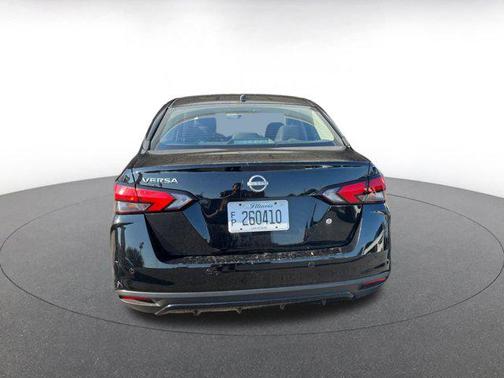 2024 Nissan Versa 1.6 S