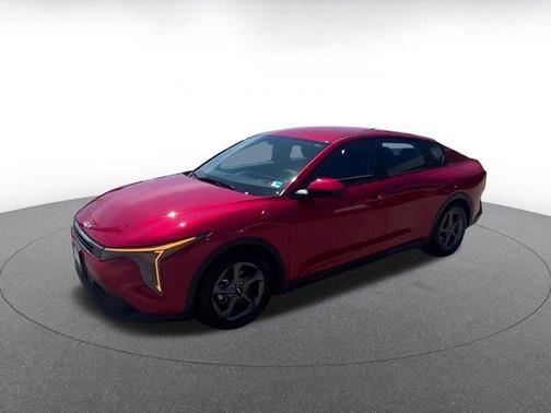 Currant Red 2025 Kia K4 LXS