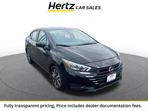 Super Black 2025 Nissan Versa 1.6 SV