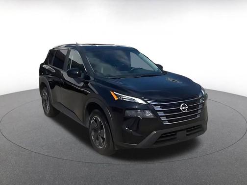 Super Black 2025 Nissan Rogue SV