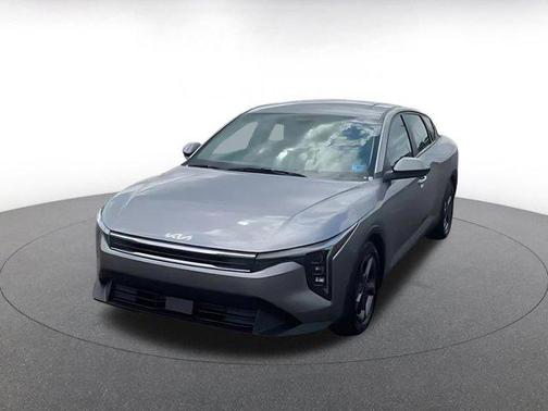 Steel Gray 2025 Kia K4 LXS