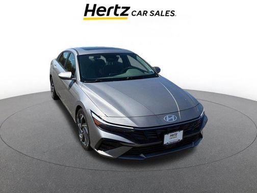 2025 Hyundai ELANTRA SEL