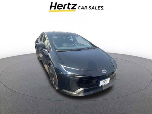 2025 Toyota Prius LE