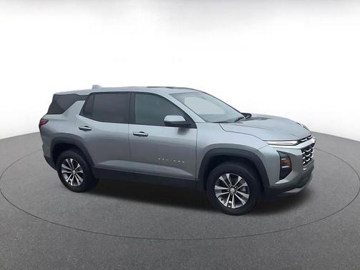 Sterling Gray Metallic 2025 Chevrolet Equinox 1LT