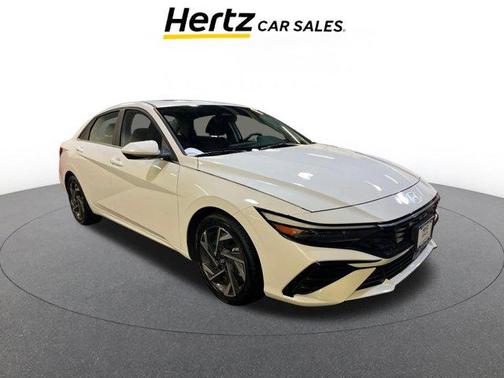 2025 Hyundai ELANTRA SEL