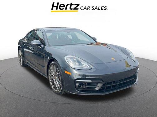2023 Porsche Panamera 