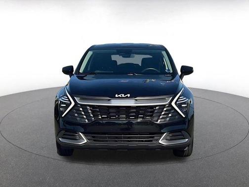 Ebony Black 2025 Kia Sportage LX