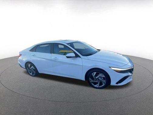 2025 Hyundai ELANTRA HEV Limited