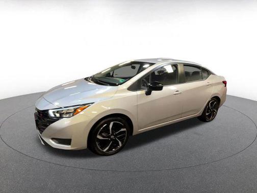 2024 Nissan Versa 1.6 S