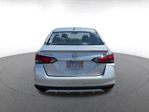 2024 Nissan Versa 1.6 S