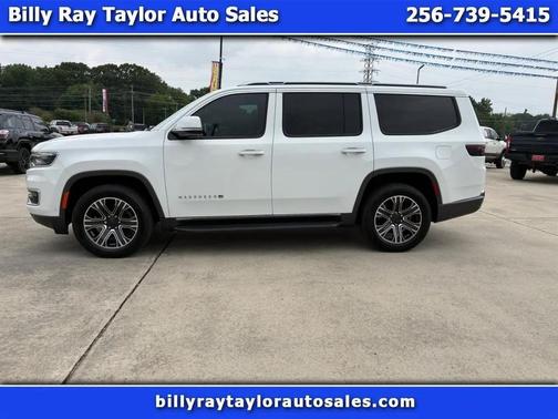 Bright White Clearcoat 2022 Jeep Wagoneer Series III 4x4