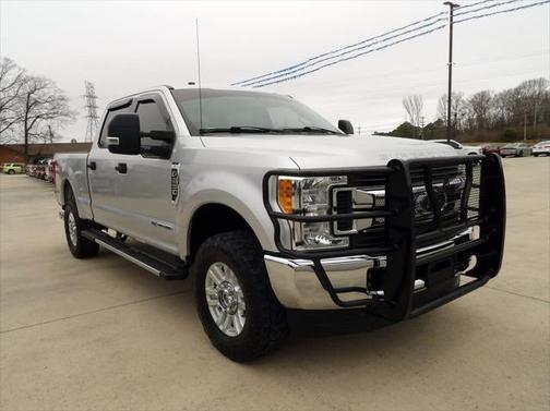2017 Ford F-250 XLT