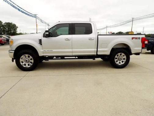 2017 Ford F-250 Lariat