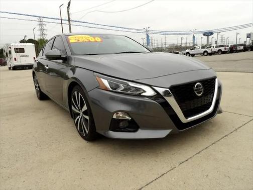 2020 Nissan Altima Platinum FWD