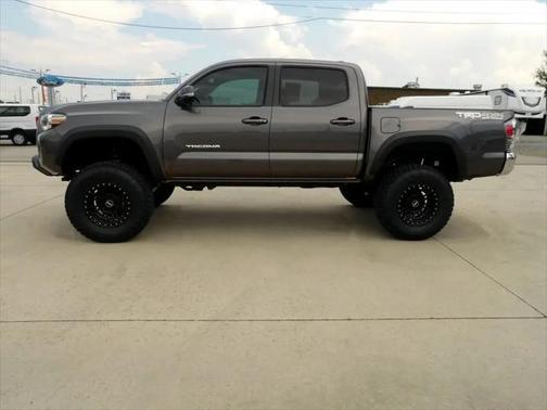 2021 Toyota Tacoma TRD