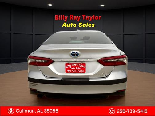 2024 Toyota Camry Hybrid XLE