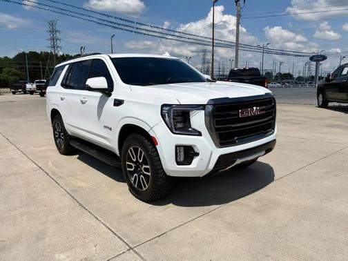 Summit White 2021 GMC Yukon 4WD AT4