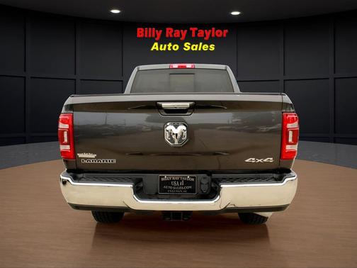 2021 RAM 2500 Laramie Crew Cab 4x4 6'4' Box