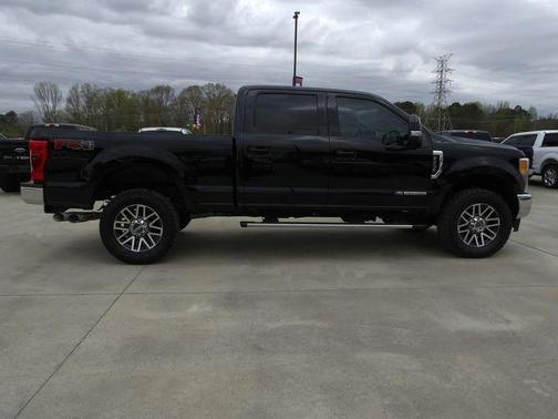 2017 Ford F-250 Lariat