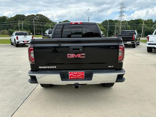 Onyx Black 2017 GMC Sierra 1500 SLT