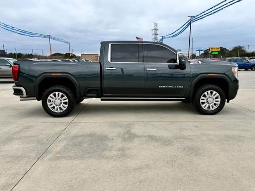 2023 GMC Sierra 2500 Denali