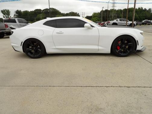 2021 Chevrolet Camaro RWD Coupe LT1