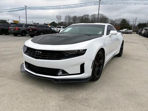 2021 Chevrolet Camaro RWD Coupe LT1