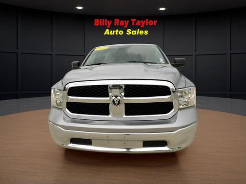 2021 RAM 1500 Classic SLT