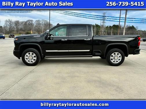 Black 2024 Chevrolet Silverado 2500 High Country