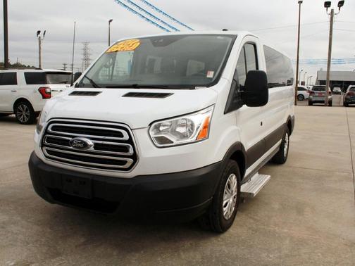 2019 Ford Transit-150 XLT