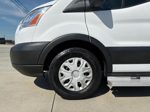 2019 Ford Transit-150 XLT