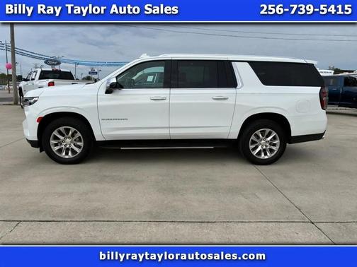 Summit White 2021 Chevrolet Suburban Premier