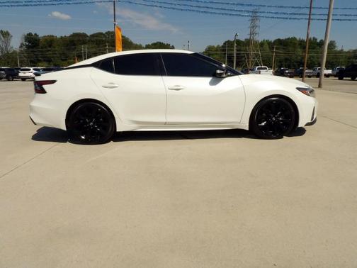 2023 Nissan Maxima SR Xtronic CVT