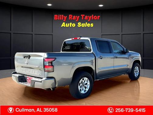 2024 Nissan Frontier SV