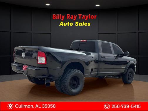 2020 RAM 3500 Tradesman Crew Cab 4x4 8' Box