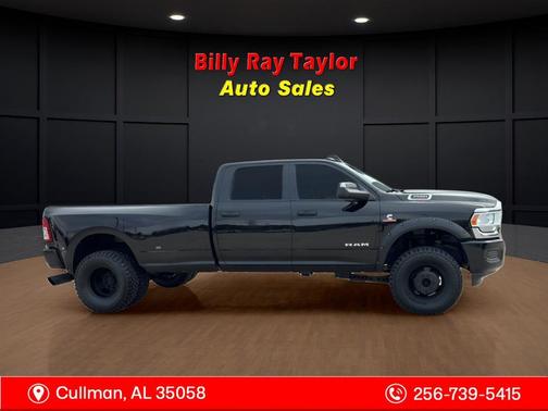 2020 RAM 3500 Tradesman Crew Cab 4x4 8' Box