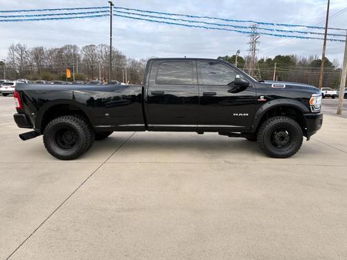 2020 RAM 3500 Tradesman Crew Cab 4x4 8' Box