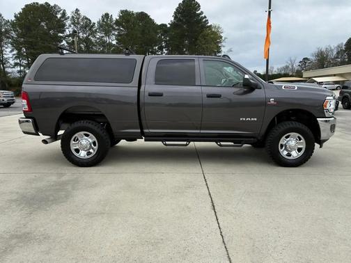 2020 RAM 2500 Tradesman Crew Cab 4x4 6'4' Box