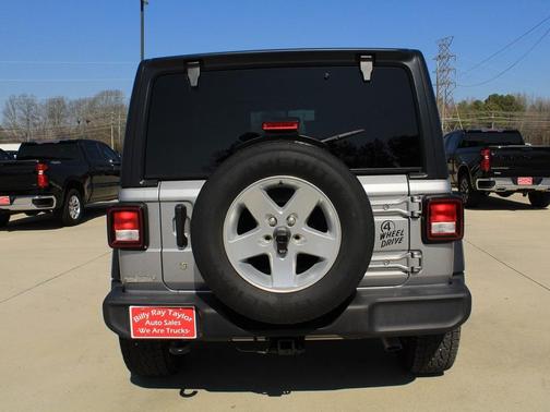 2021 Jeep Wrangler Sport S