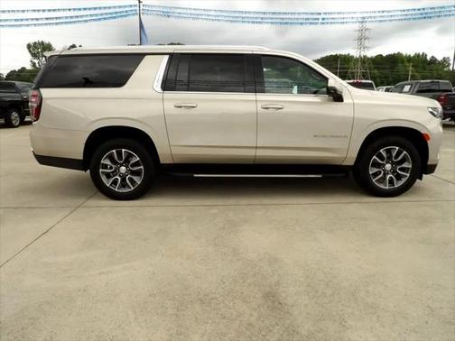 2021 Chevrolet Suburban LT