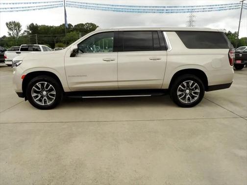 2021 Chevrolet Suburban LT