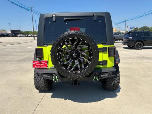 Hypergreen Clearcoat 2017 Jeep Wrangler Unlimited Sport