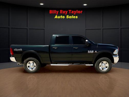 2018 RAM 2500 Tradesman Crew Cab 4x4 6'4' Box