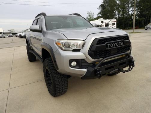 2018 Toyota Tacoma TRD Off Road
