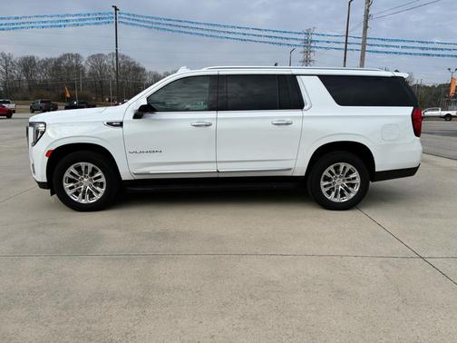 2021 GMC Yukon XL SLT